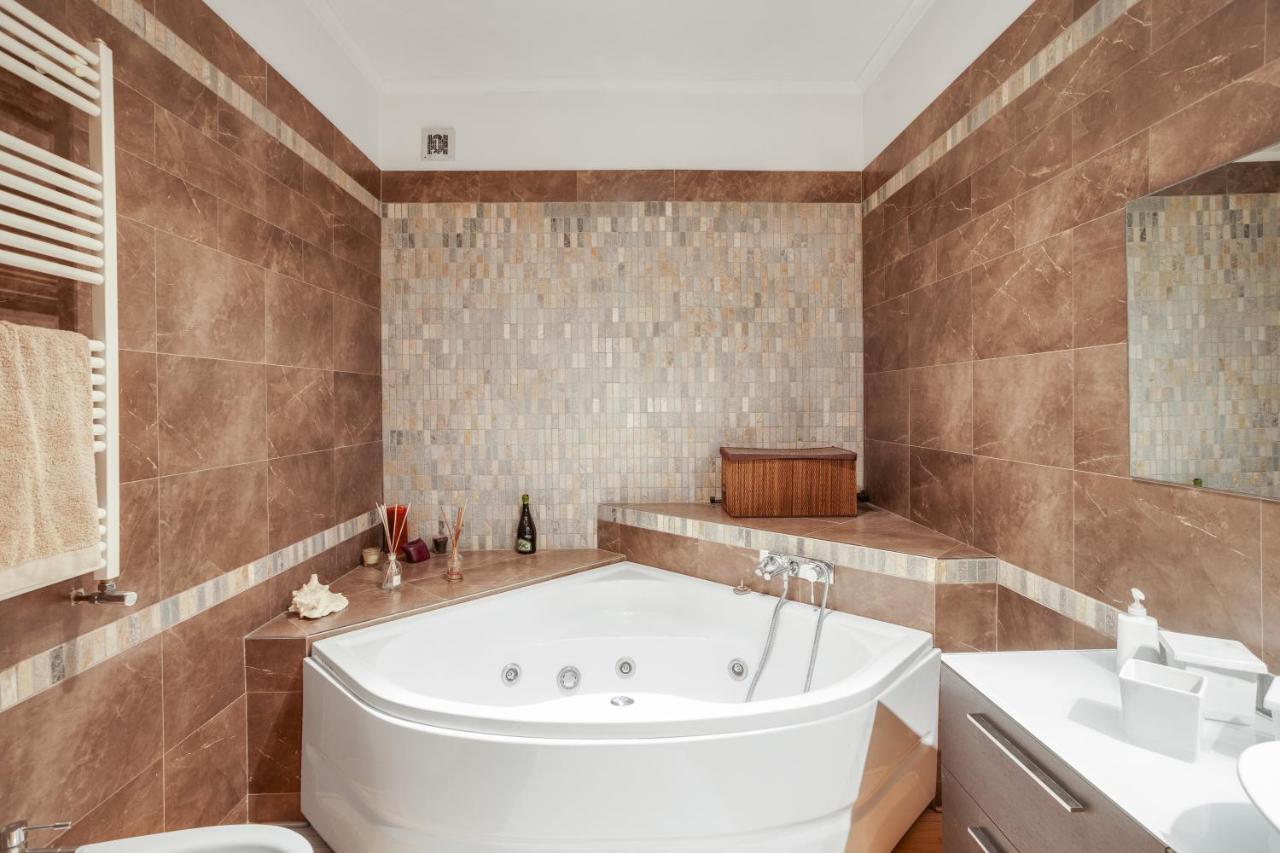 바리 *Movies & Books* Stylish House With Jacuzzi 아파트 외부 사진
